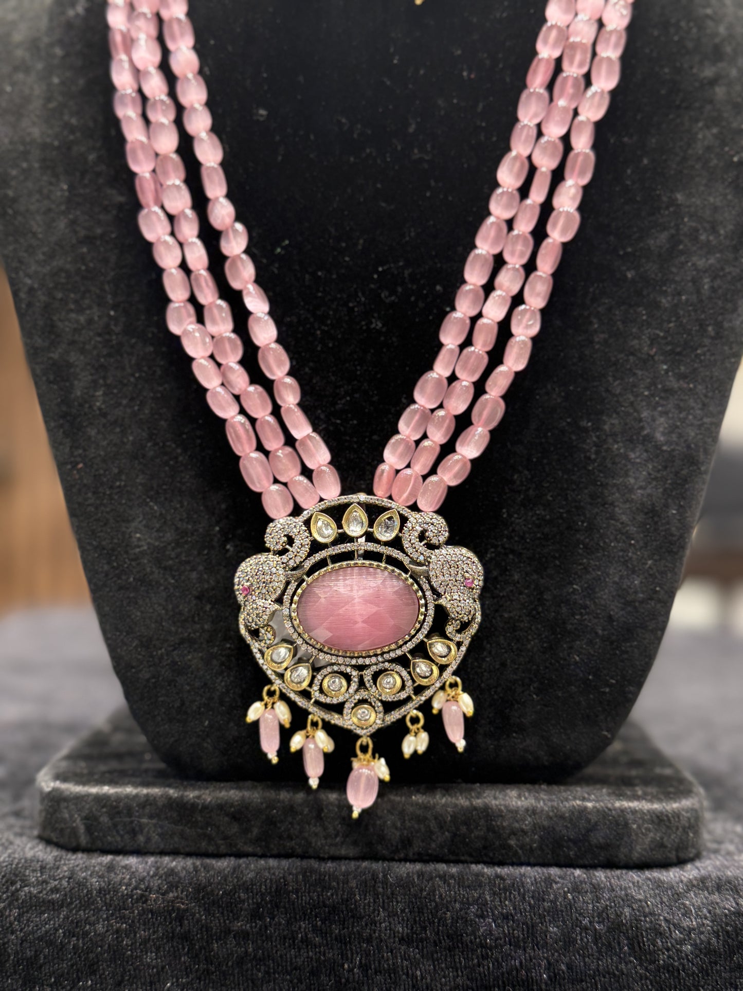 24893 Victorian polish Pink Monalisa Beads Mala with Elephant Locket