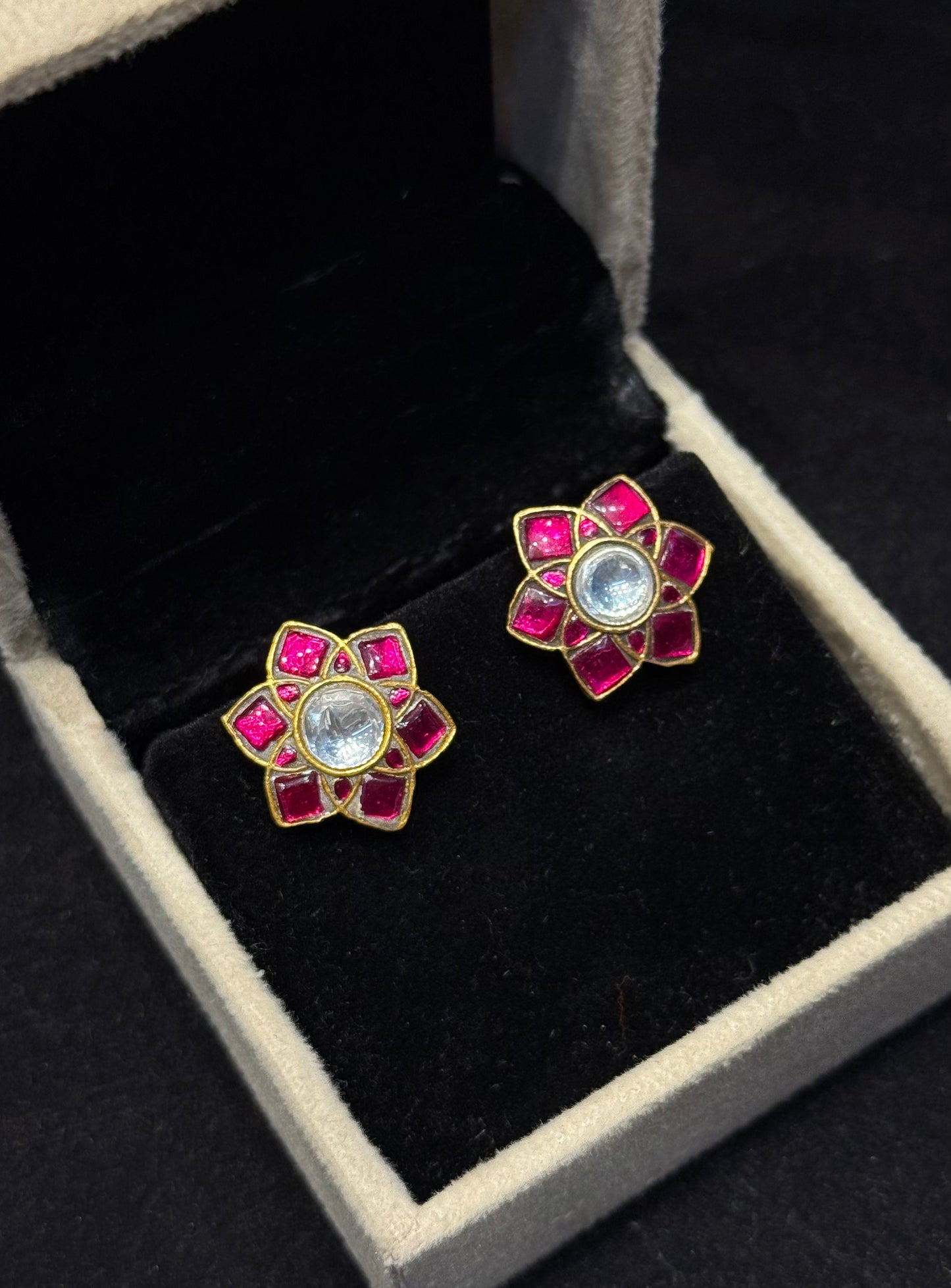 39862 Real Jadau Kundan screwback studs