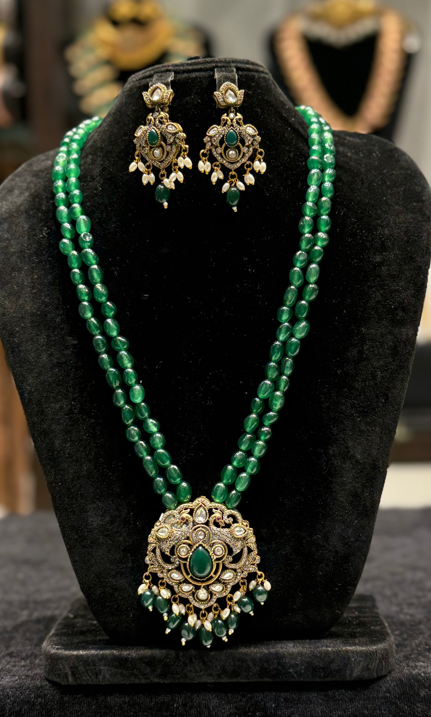 30224 Victorian beads Mala with Monalisa Green Beads and Peacock Pendant