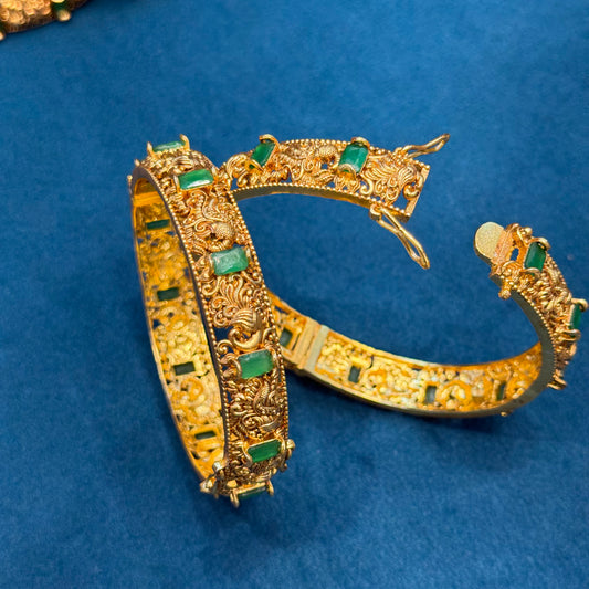 41327 Gold replica peacock design openable bangles