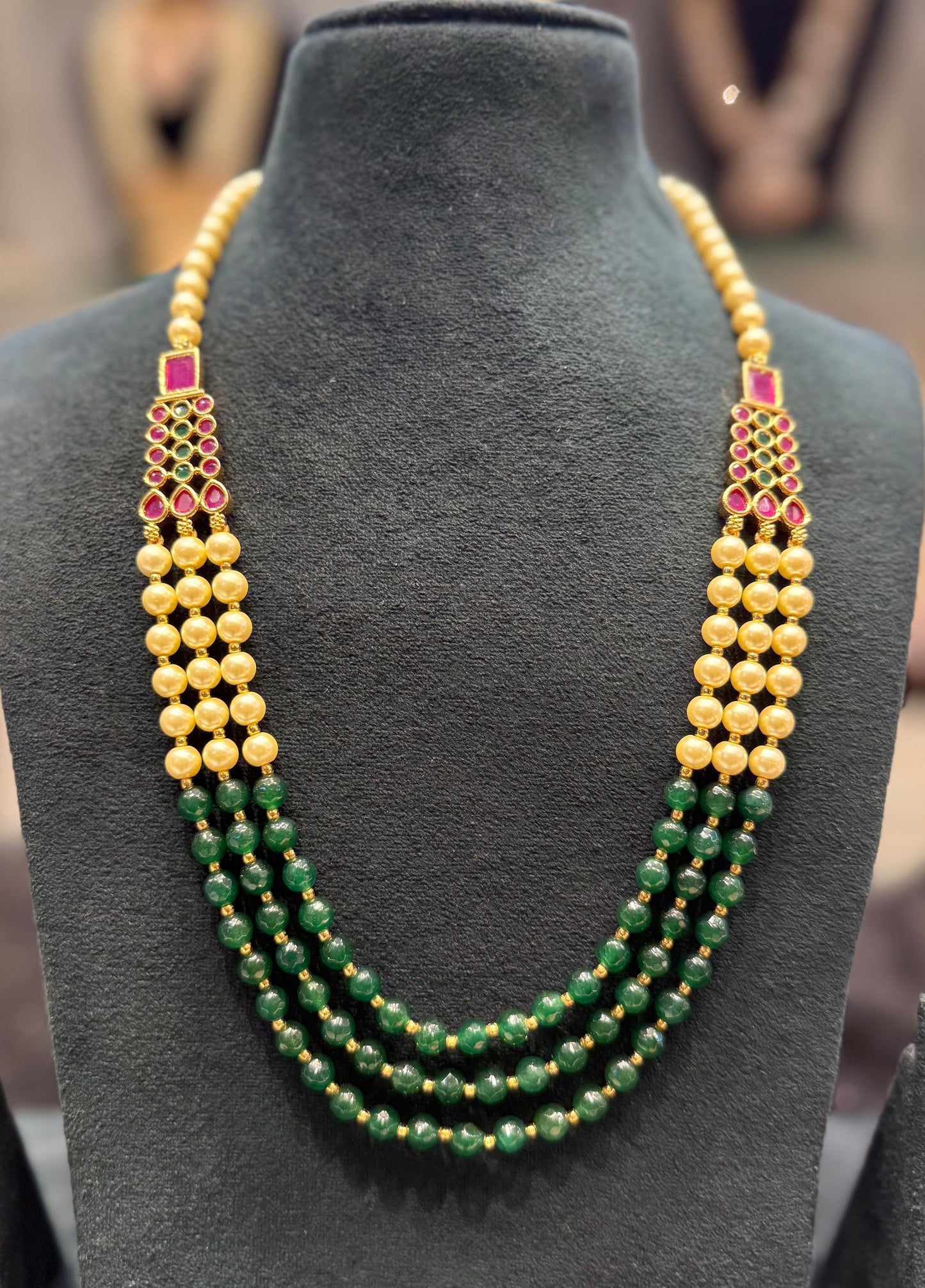 31021 3 lines beads Mala with pearls and green onex beads