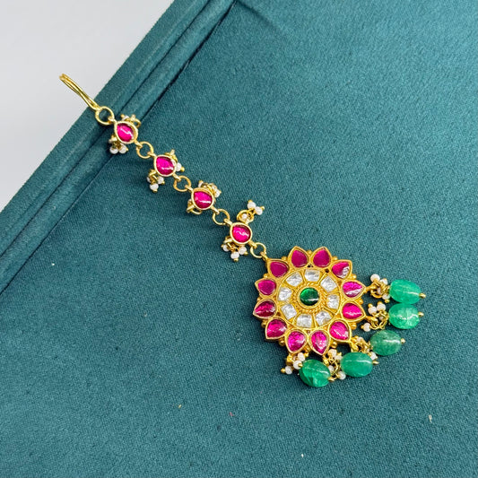 Jadau Kundan flower design multi color Mangtikka