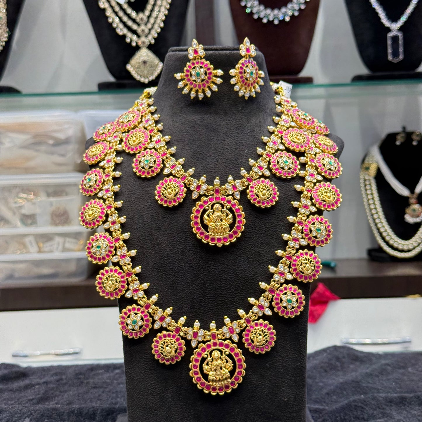 41115/41116 Jadau Kundan Bottumala with hand stone setting and gold like finishing