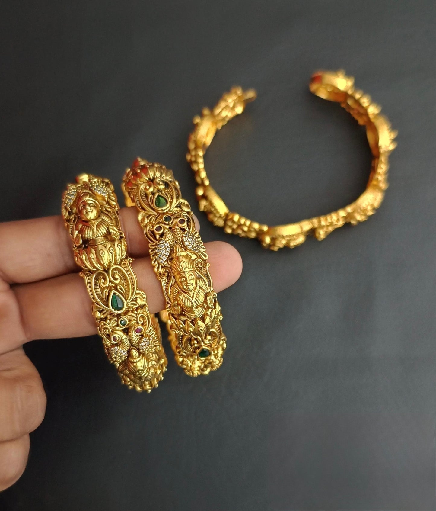 39673 Nakshi premium polishing Lakshmi openable bangles