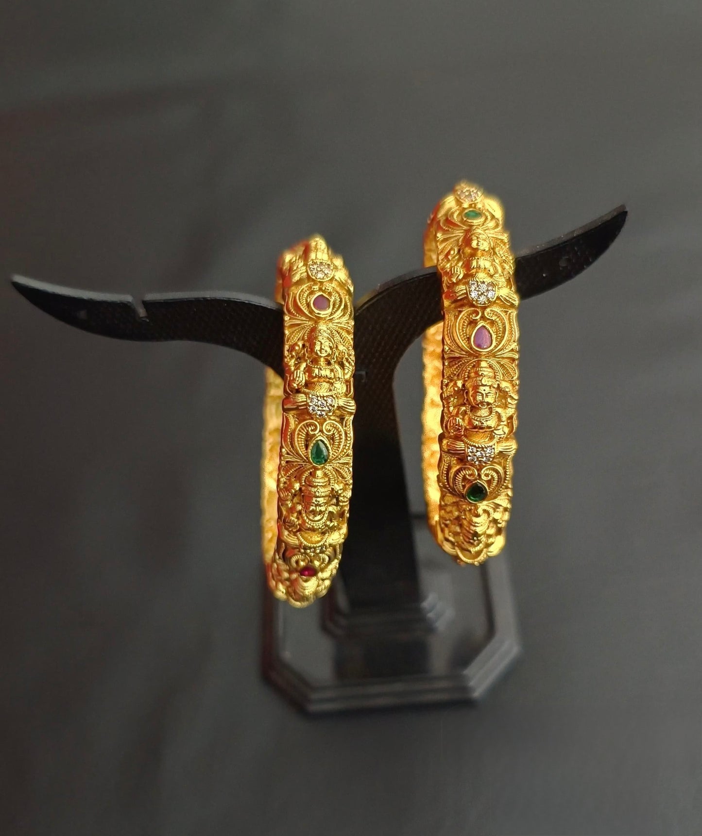 39661 Nakshi Lakshmi premium openable bangles