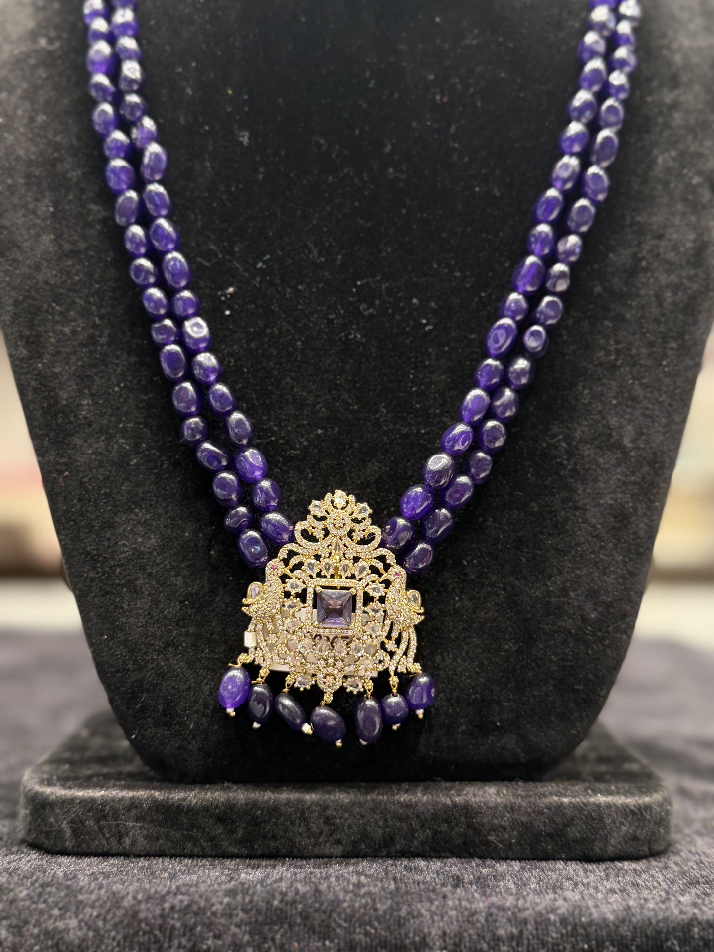 30202 Victorian beads Mala with Purple Monalisa Beads