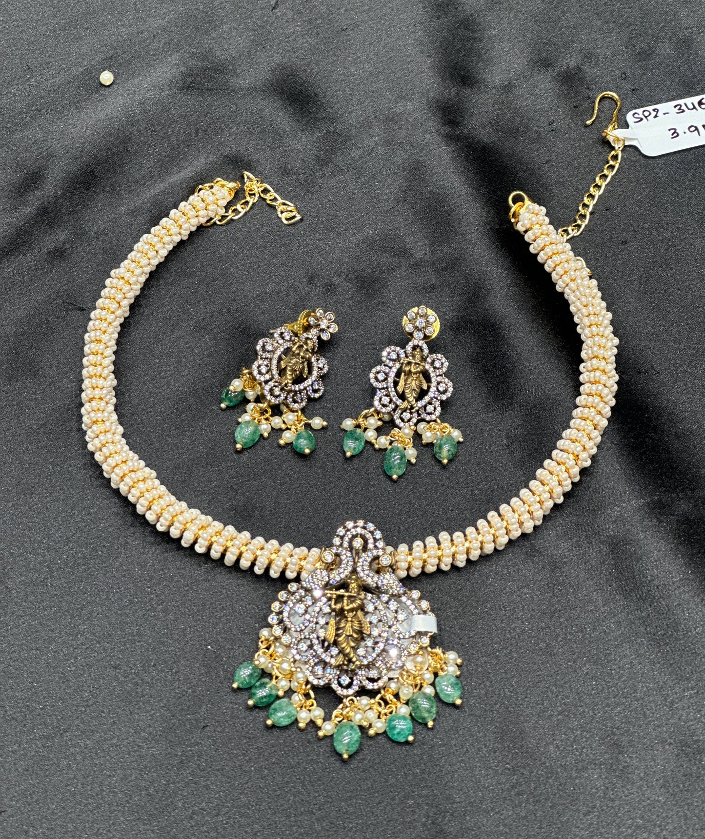 Krishna pendant set with real beads and pearl chain 28499