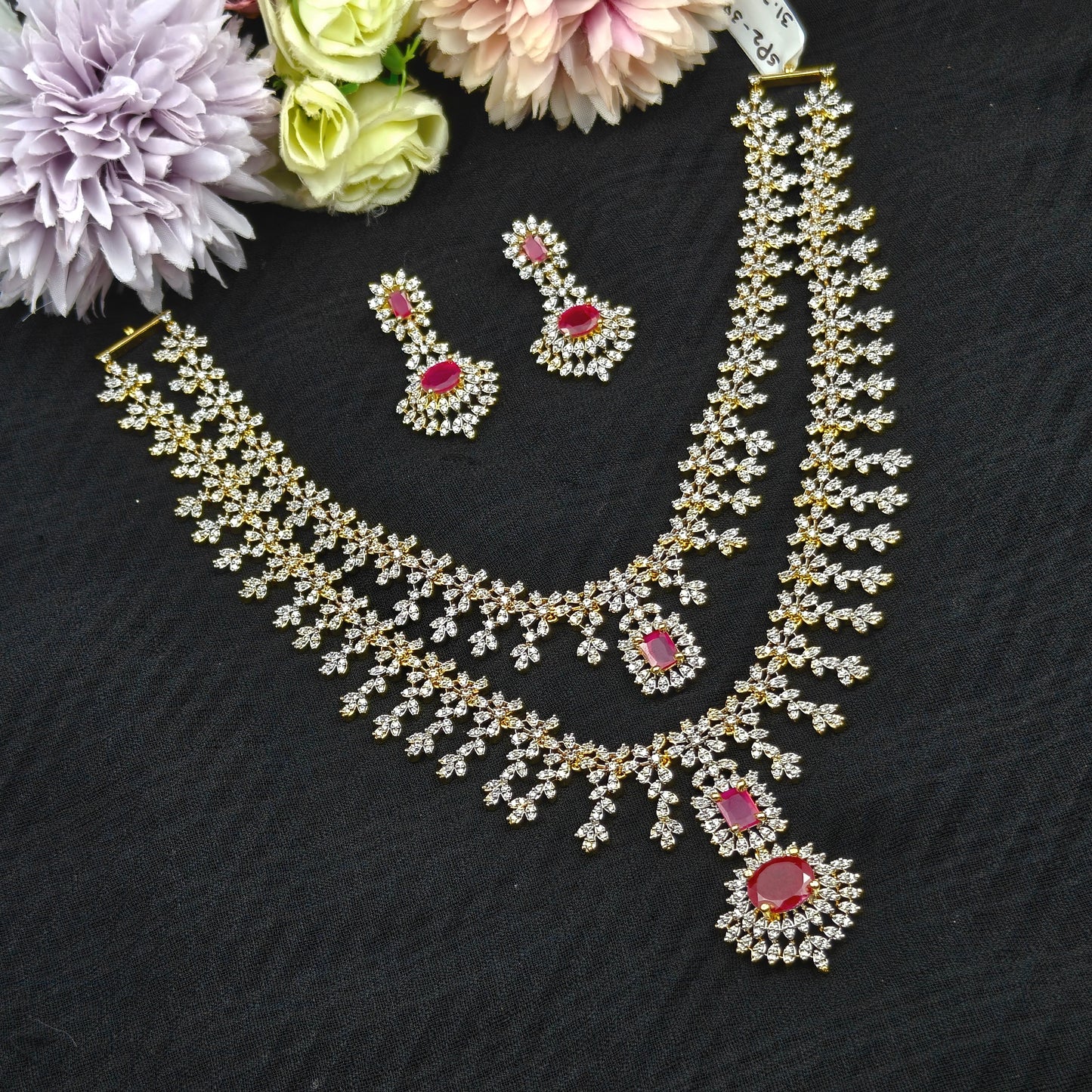38805 Gj 2 layers necklace with screwback earring