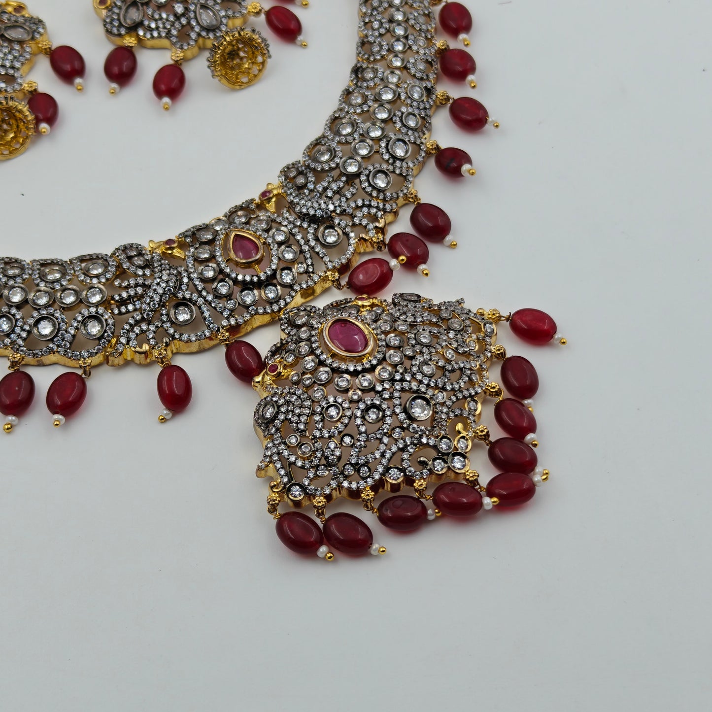 Victorian red stone necklace