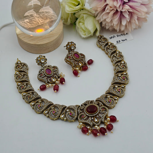 24767 Victorian Simple short necklace