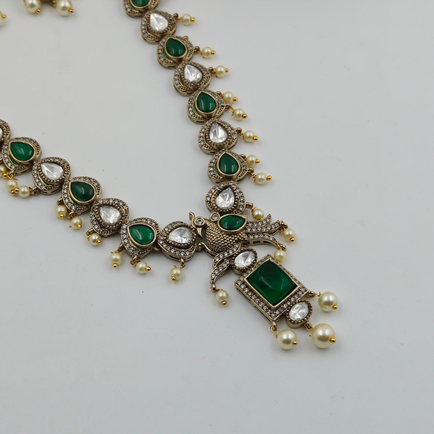 Victorian green stone necklace