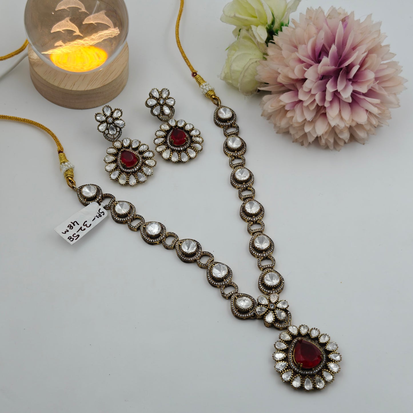 32581 Single line moznite round stone red stone necklace