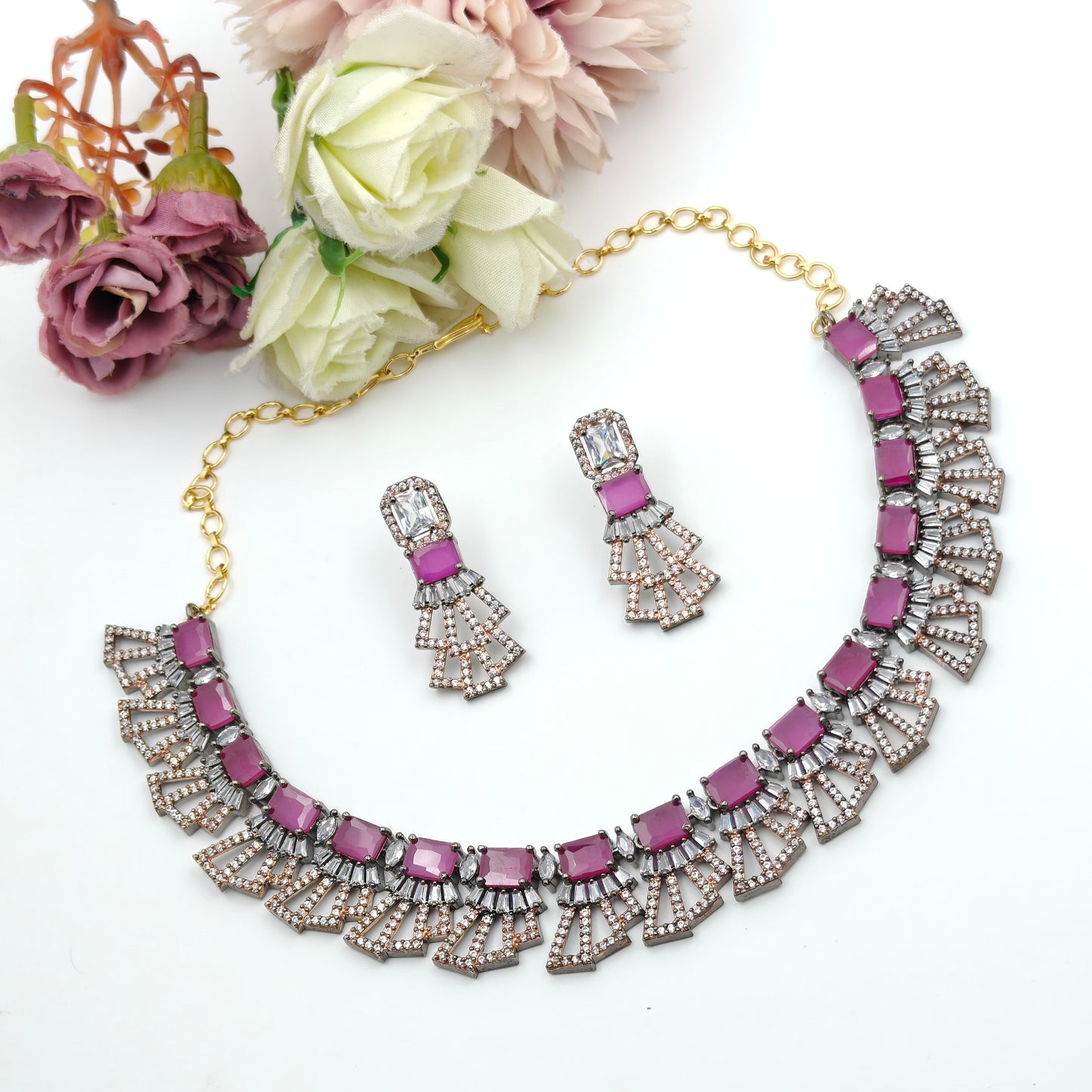 Victorian black finishing ruby necklace