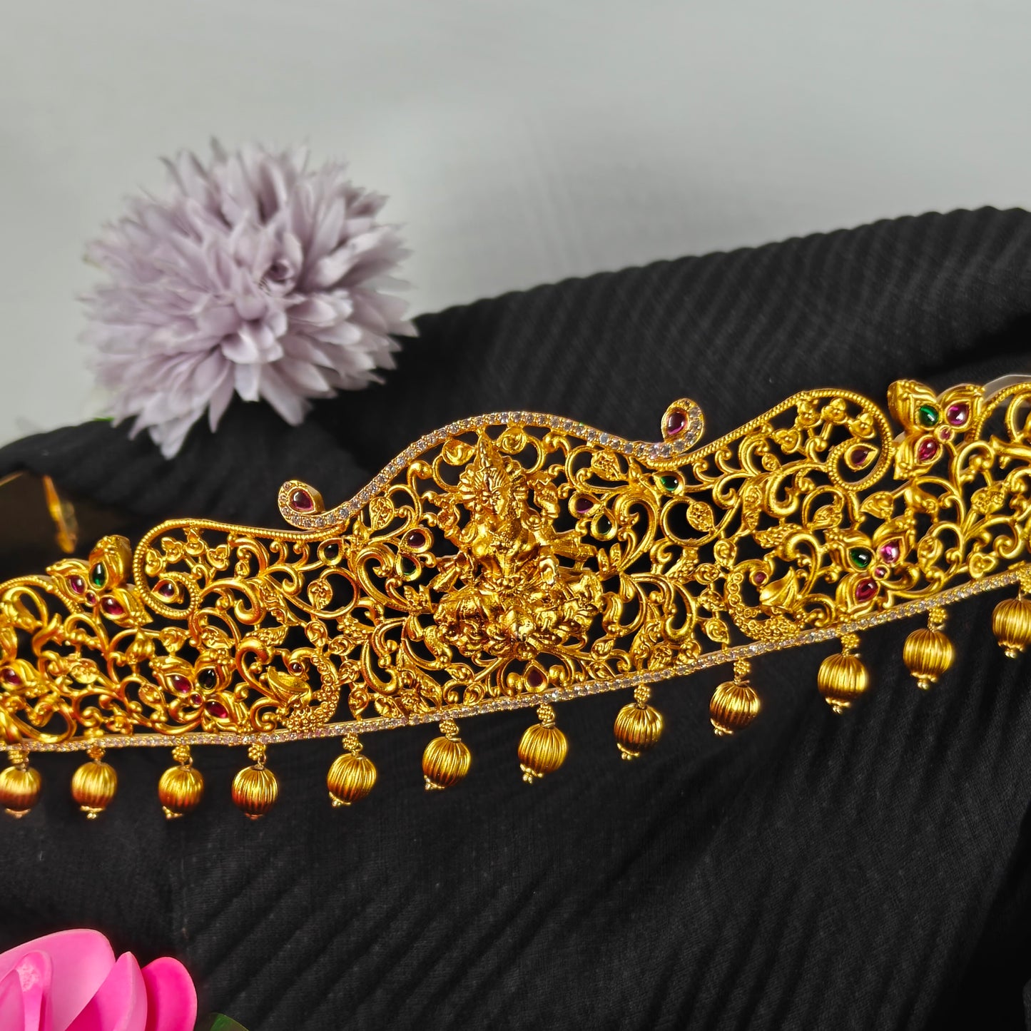 40108 Matte Laxmi vaddanam