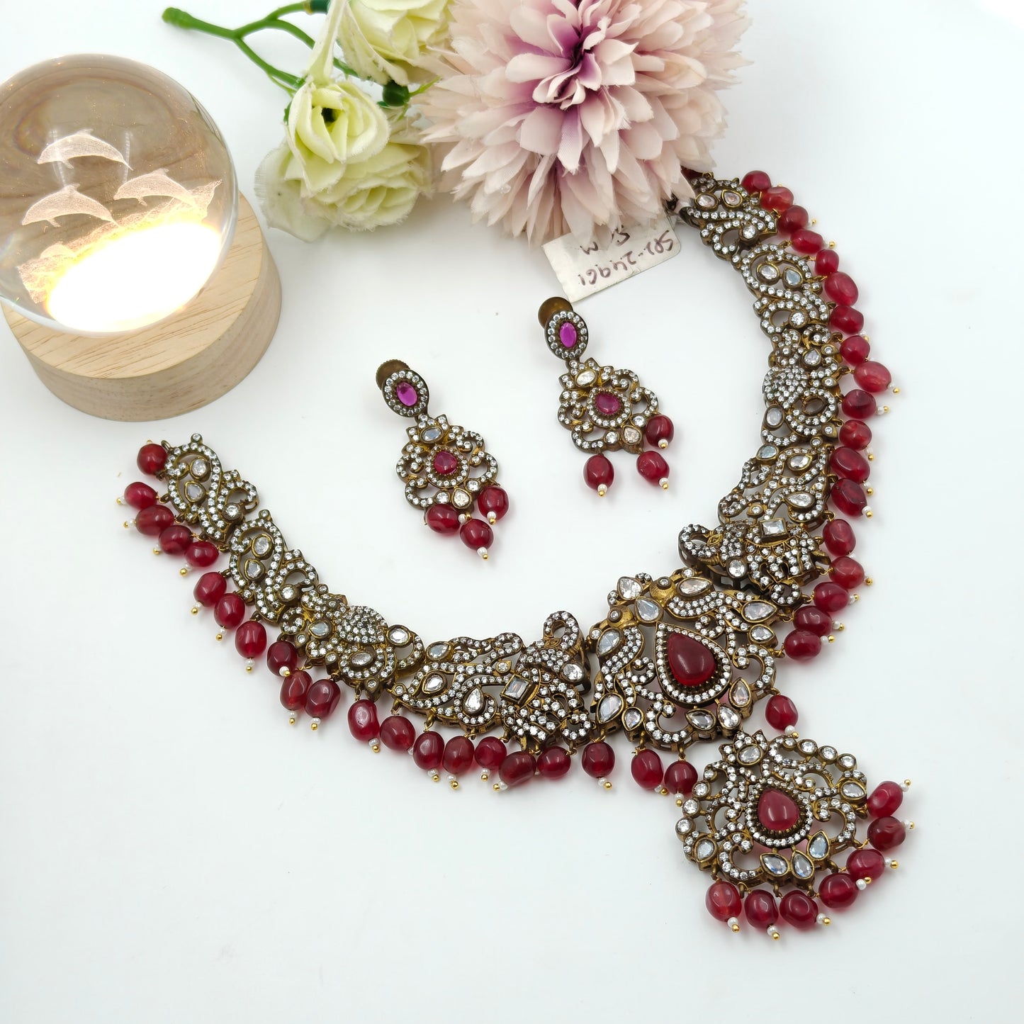 Victorian Elephant design short necklace
