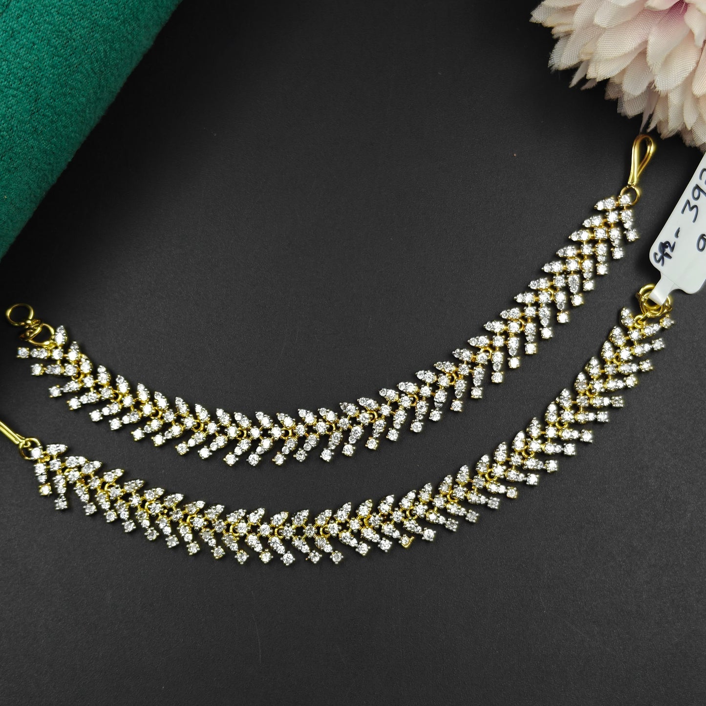 39718 / 41832 Real diamond Look champaswaralu