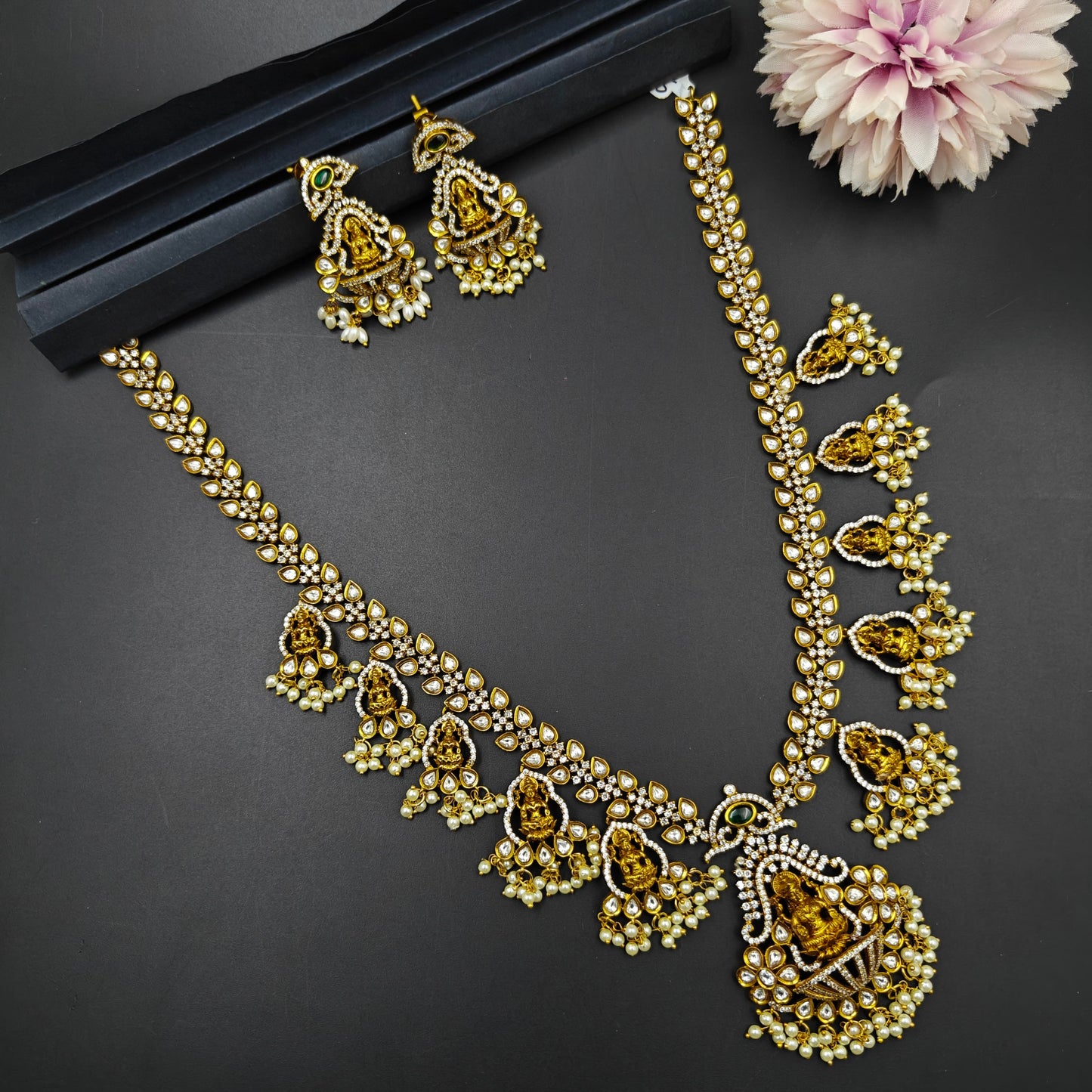 37791 Matte Laxmi Long Necklace Green