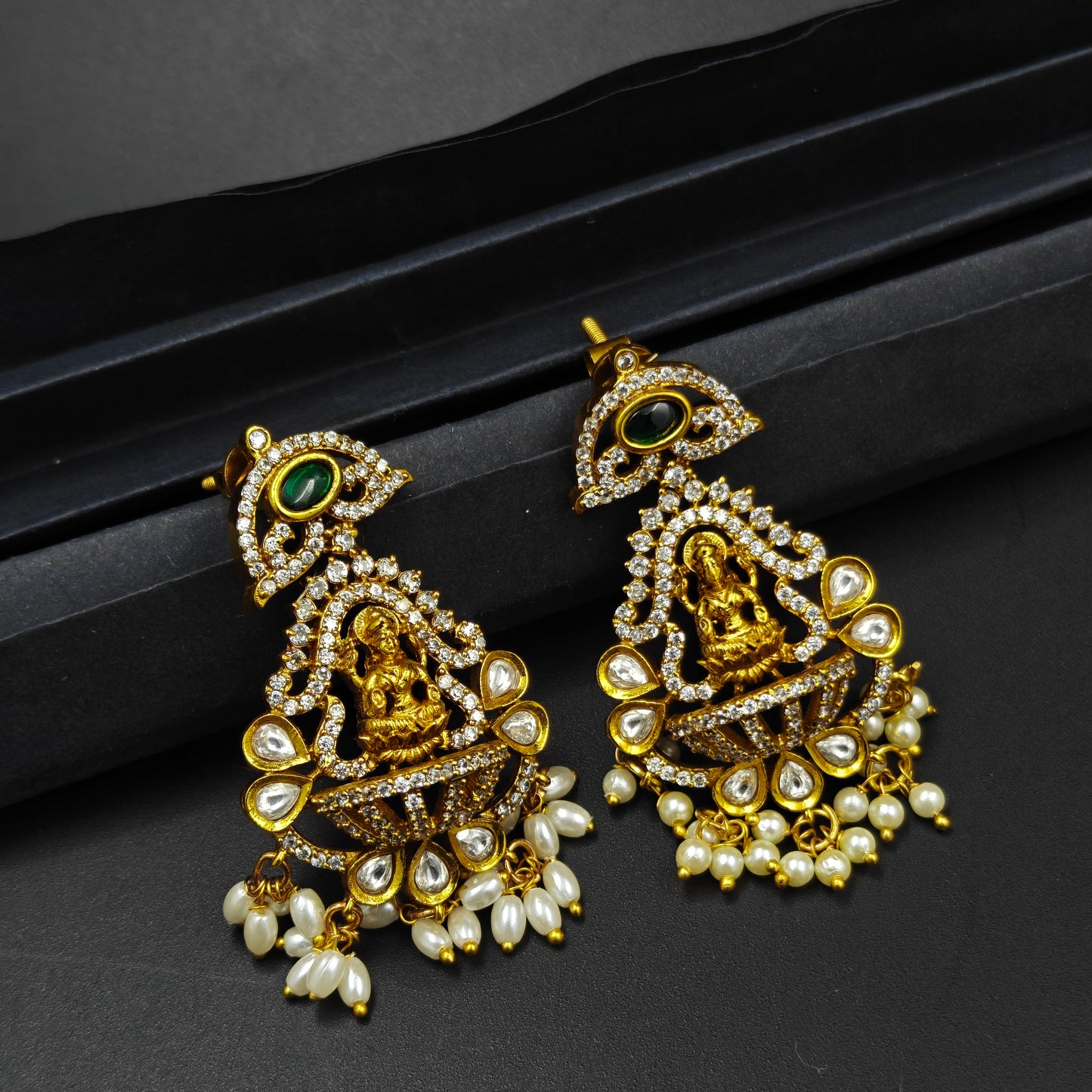 37791 Matte Laxmi Long Necklace Green