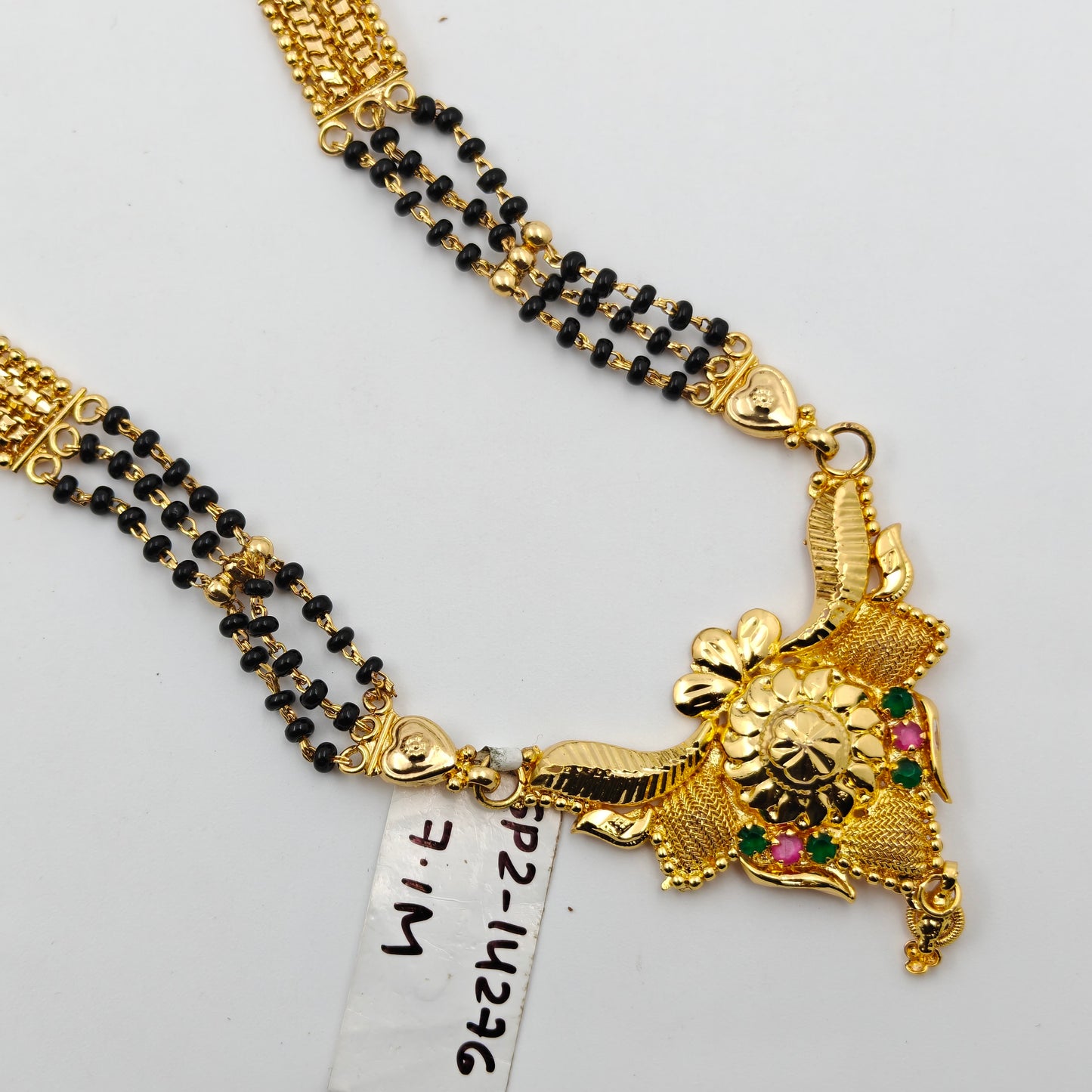 14276  : 3 Lines Gold And Black Beads With Pendent