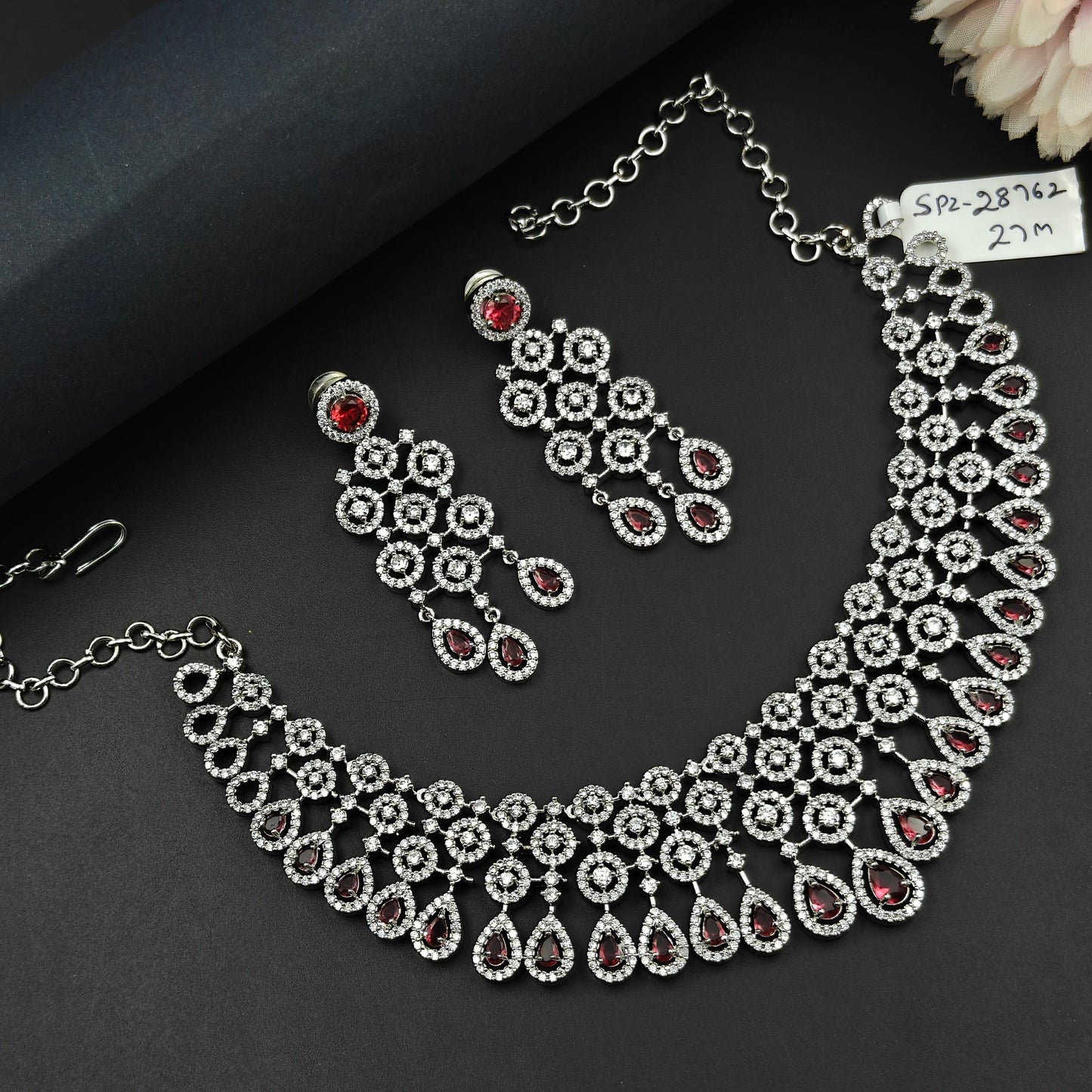 Platinum necklace