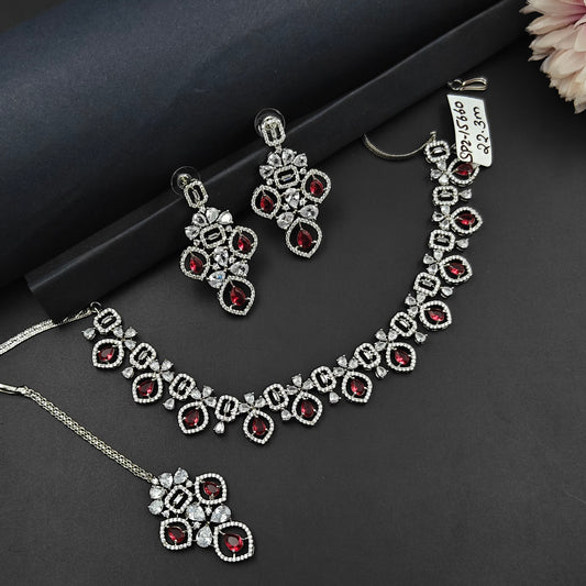 15660 Platinum Single Line Short Red