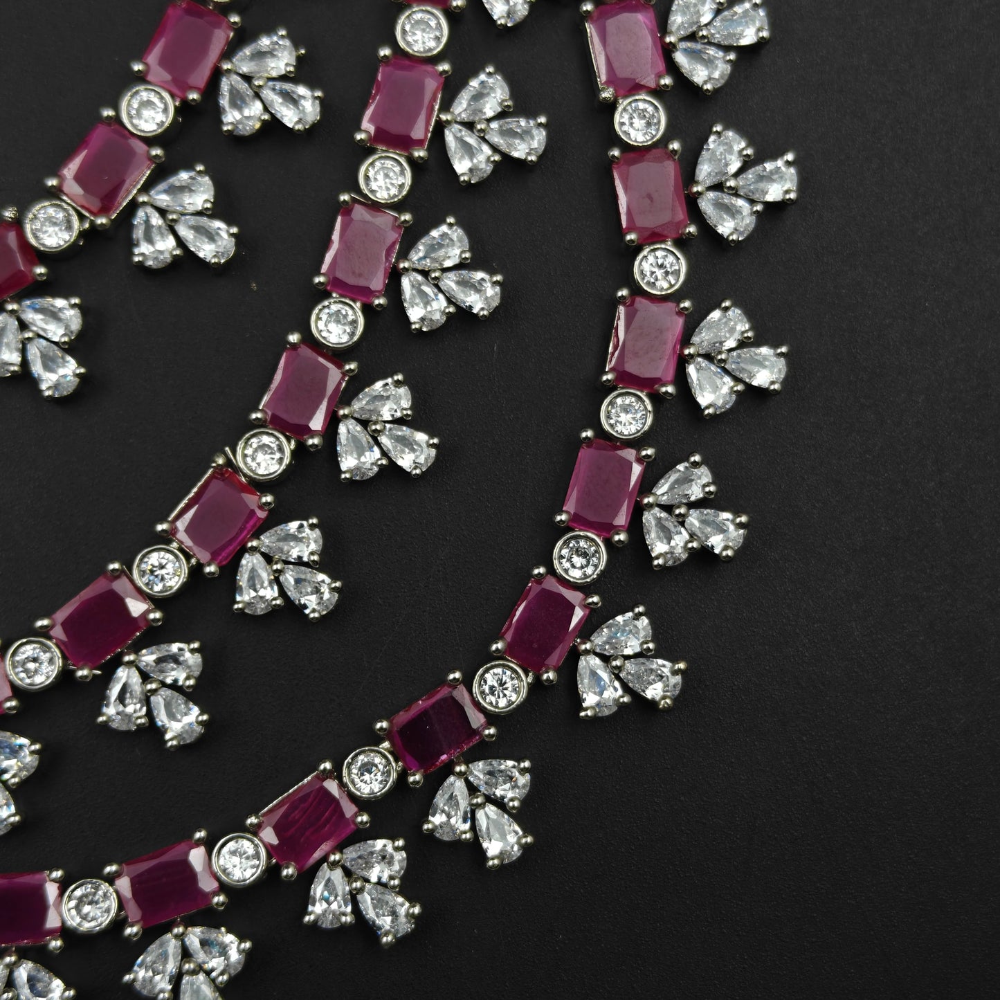 27995 Platinum Necklace Set Rani Pink