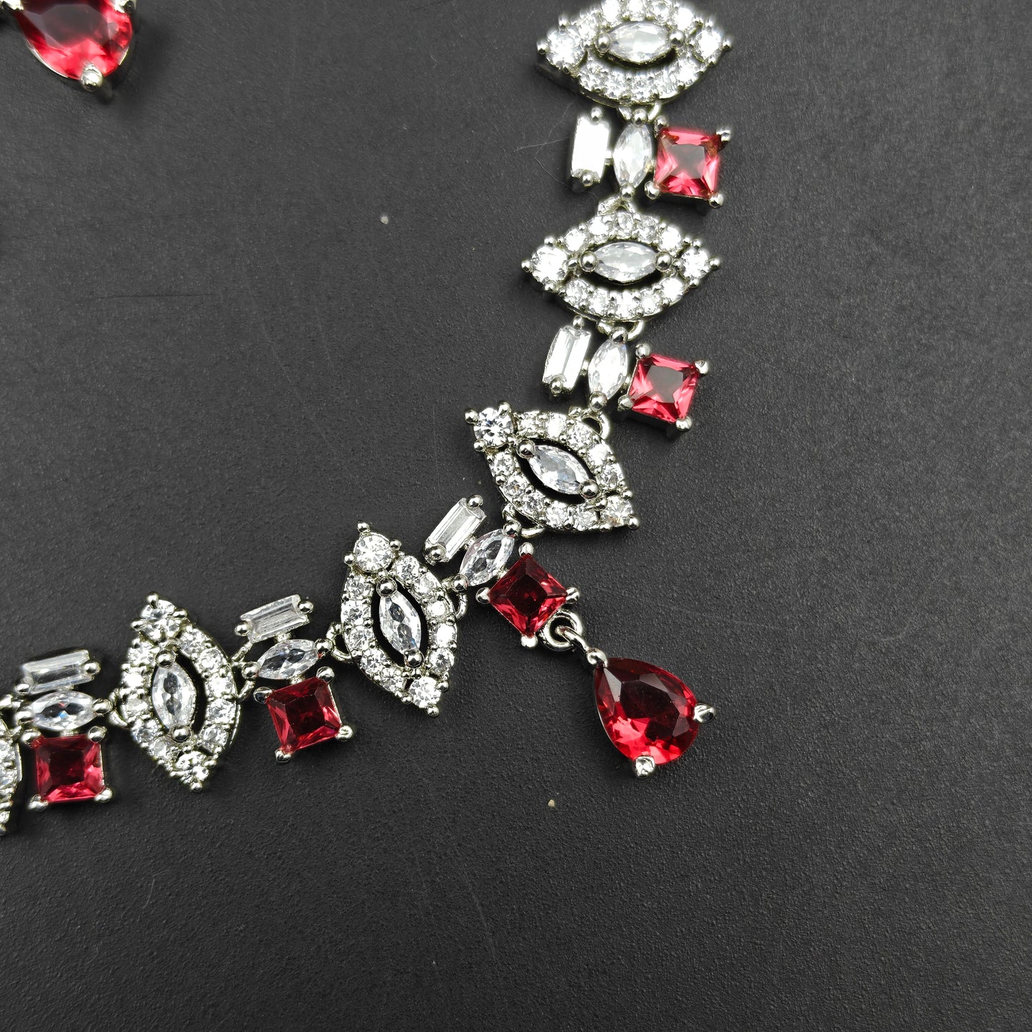 959 Platinum Red Necklace Set