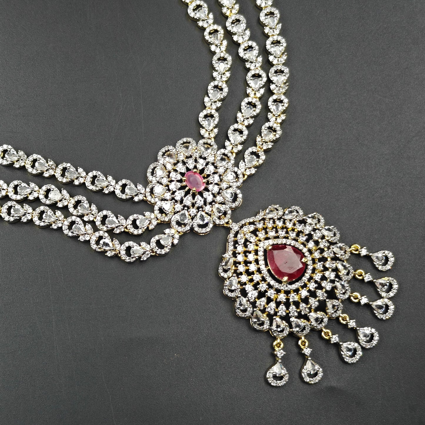 40486 GJ 3 Layers Necklace Set  Red