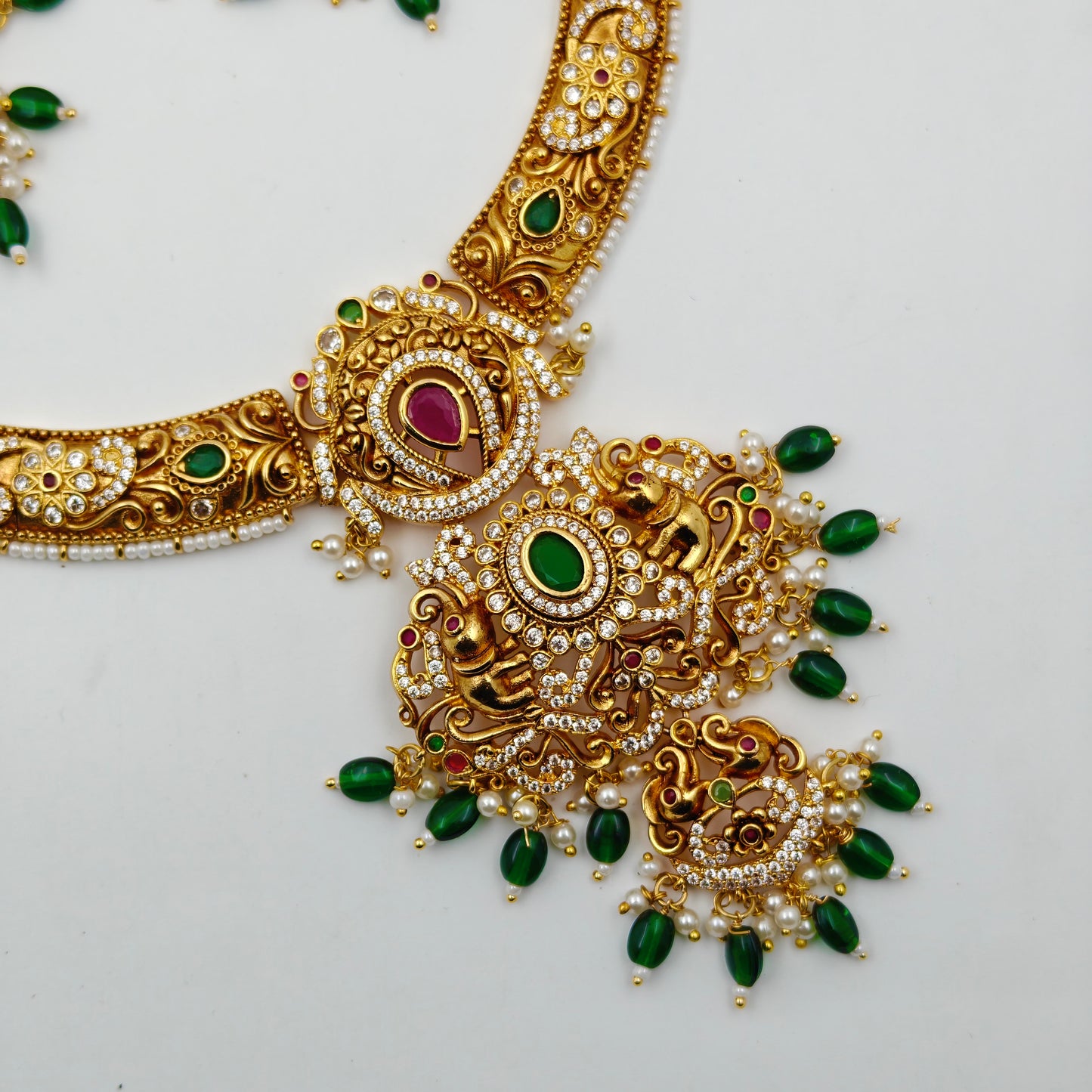 40452 Nakshi Gold Look Kante With 2 Elephant Pattern & Screw Back Earrings