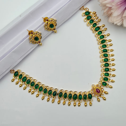 35625 GP Pota Stone Necklace Green
