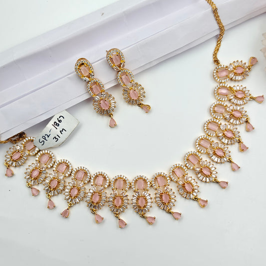 19176 GP Short Necklace Pink