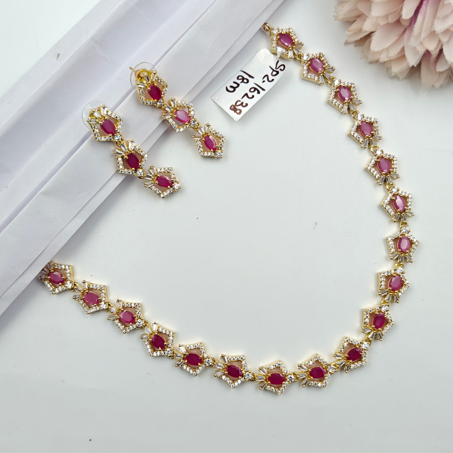 16238 Platinum Square Shape pink Necklace