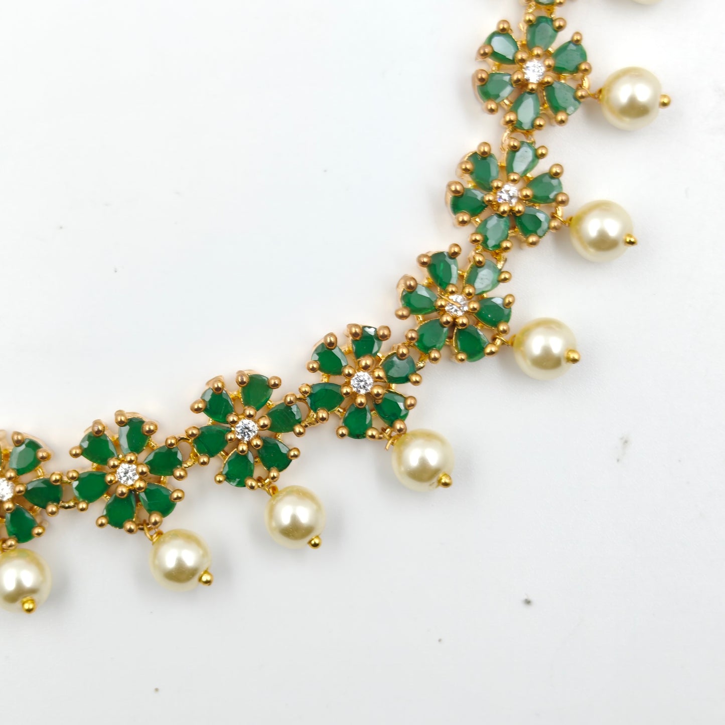 green flower necklace