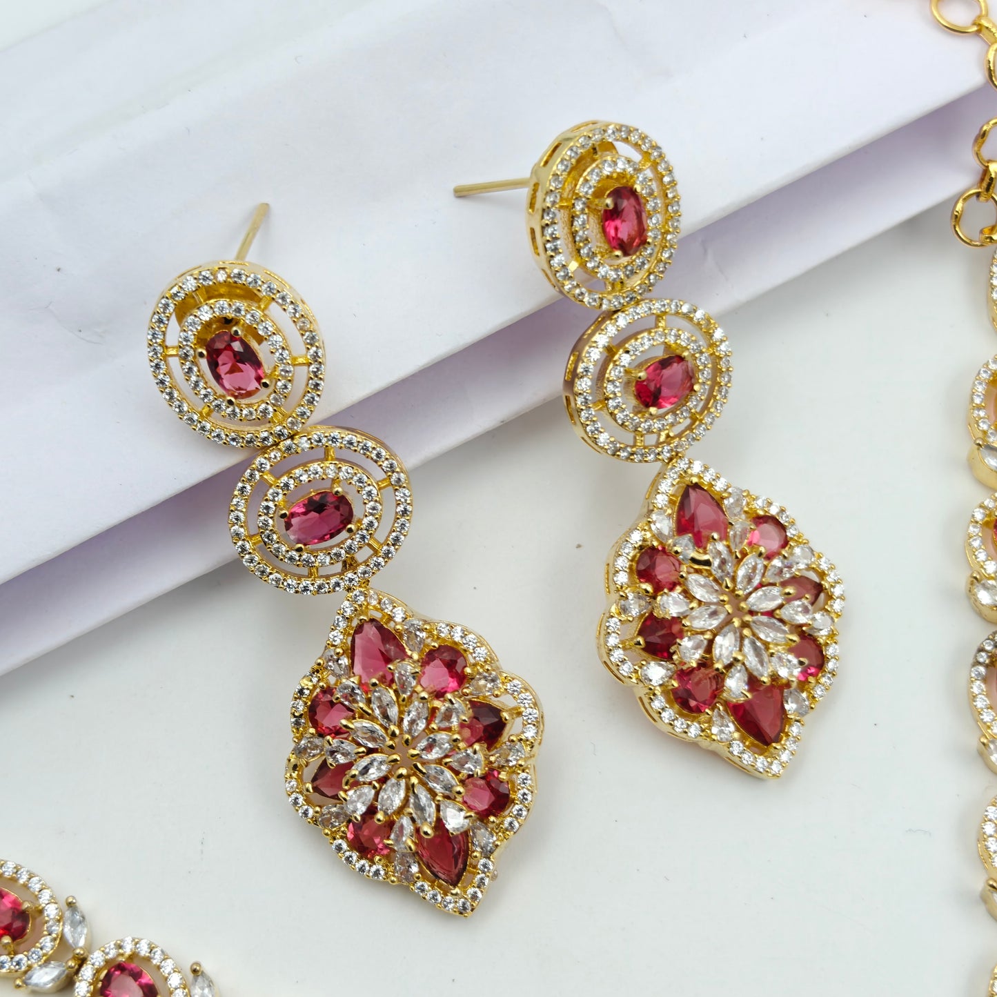 16197 GP 2 Lines Flower Red  Short Necklace Set