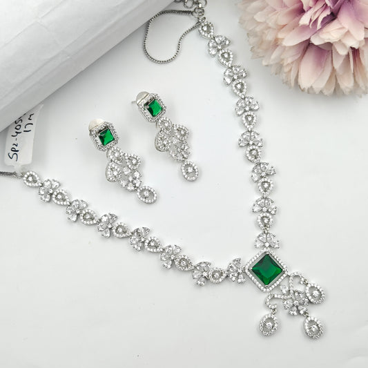 40596  Platinum Short Necklace Dark Green