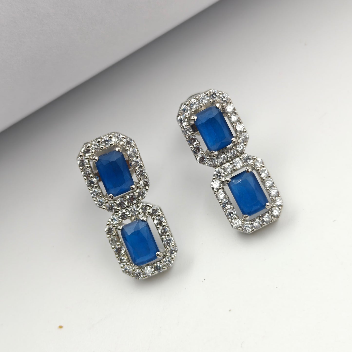 21808 Platinum 2 Lines Necklace Blue