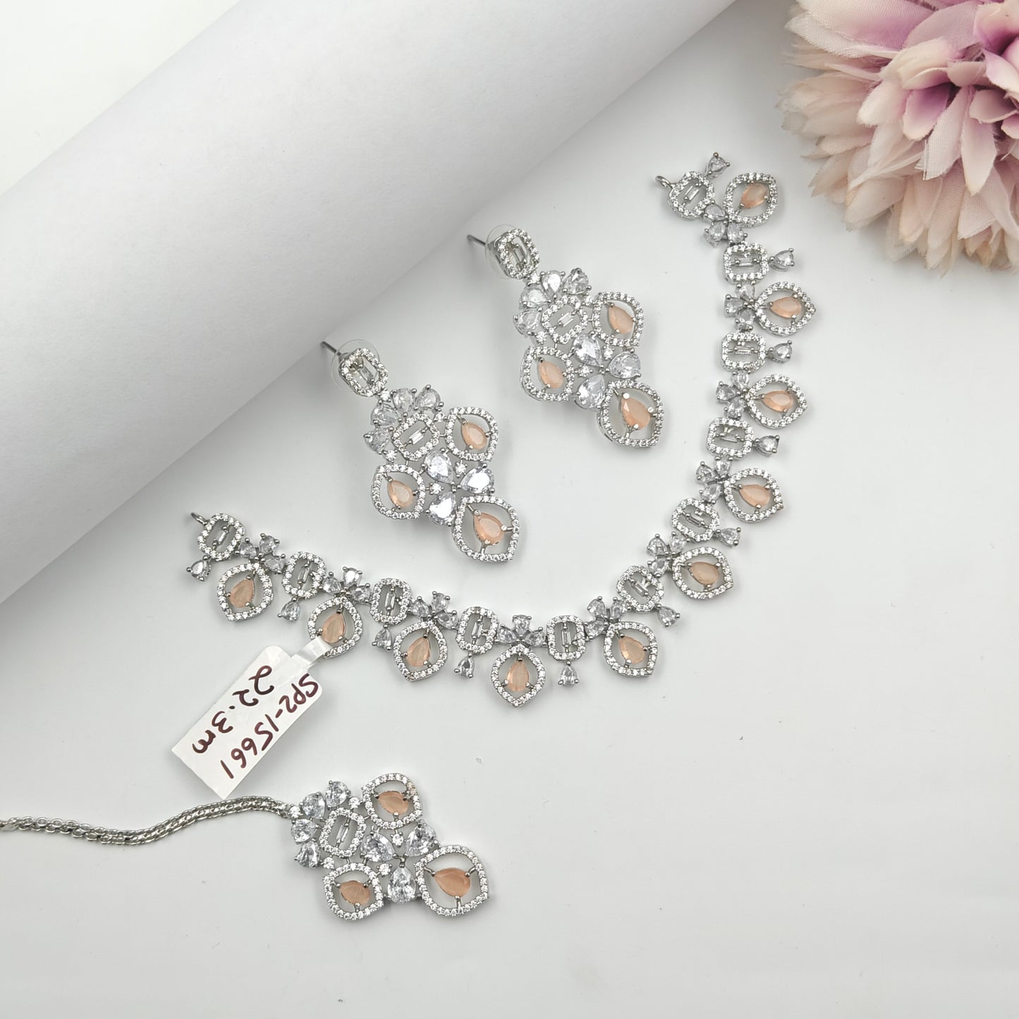 15661 Platinum Single Short Orange