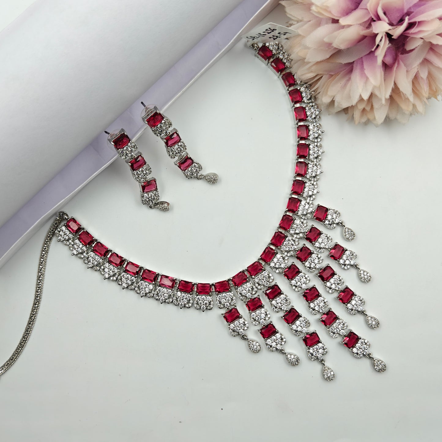 16256  Platinum Necklace Set Red