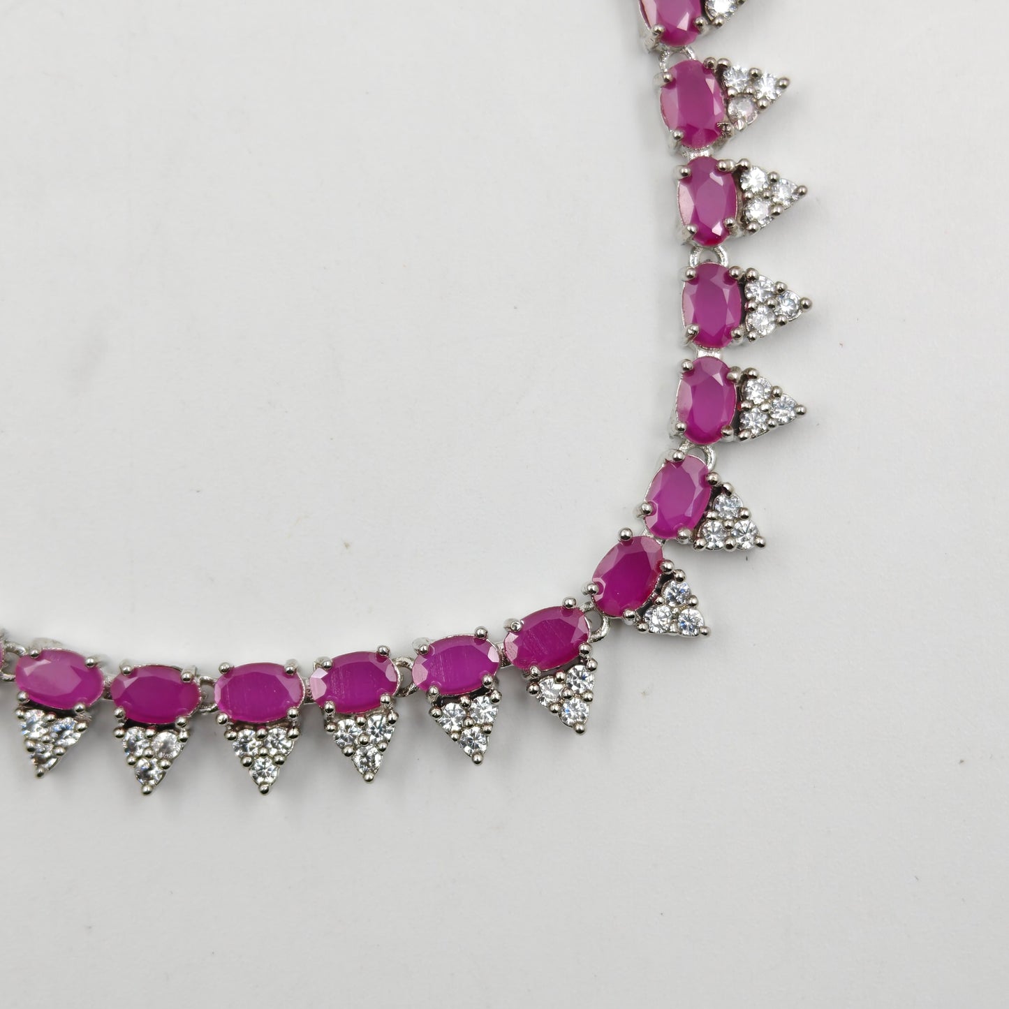 8982 Platinum Ruby stone necklace