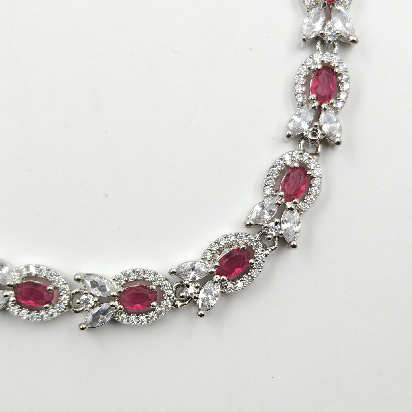 16222 / 16223 Platinum 1 Line Oval Shape Stone Red Necklace Set