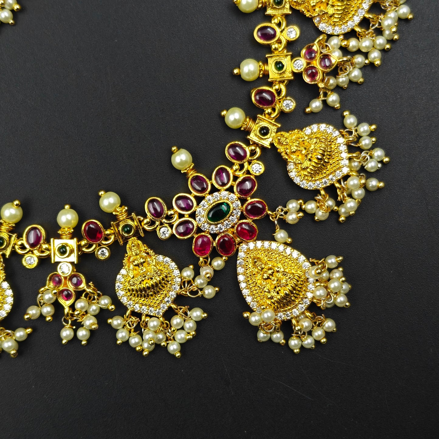 5138 Short Laxmi Guttapusalu Set