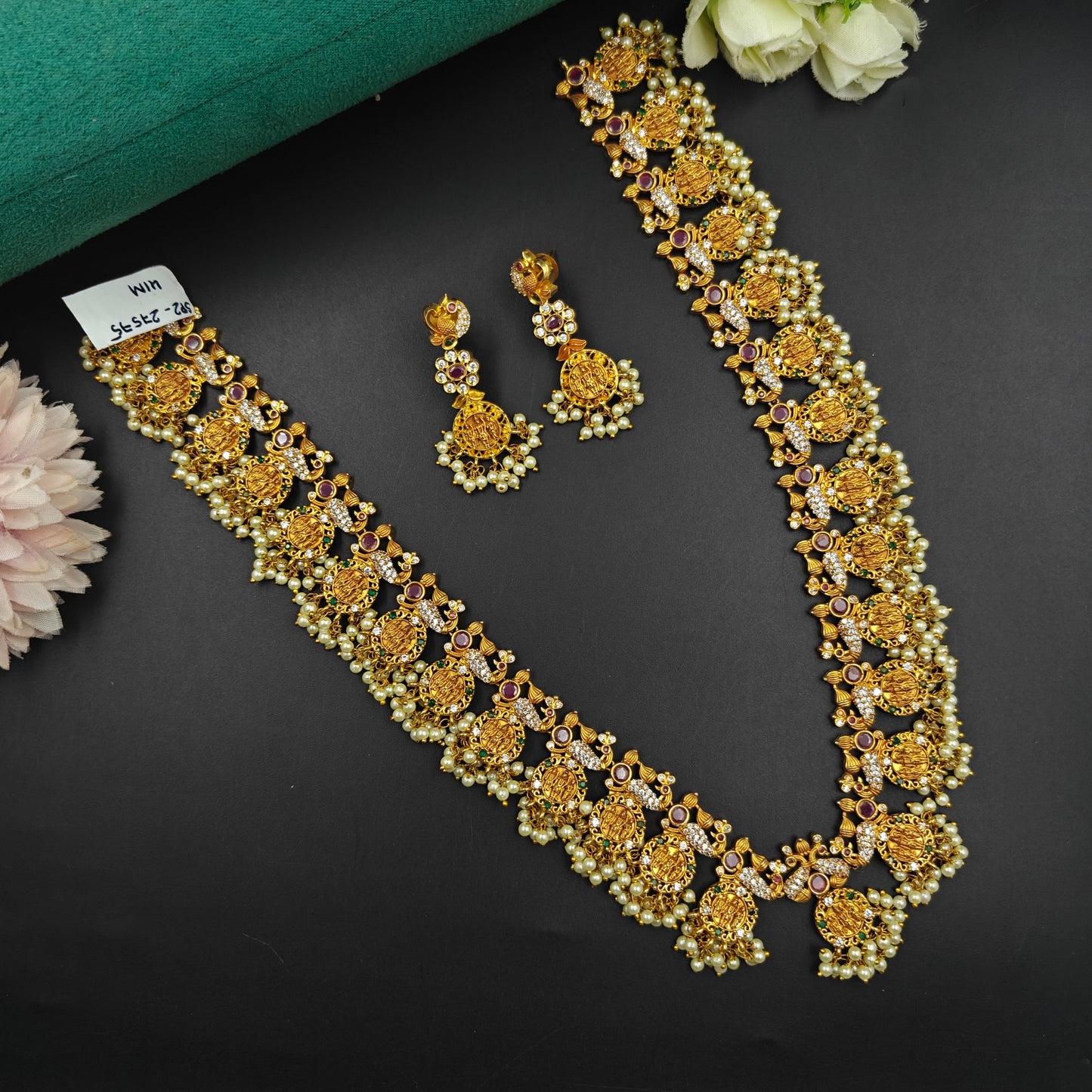 27575 Guttapusalu Long Necklace Ramaparivar