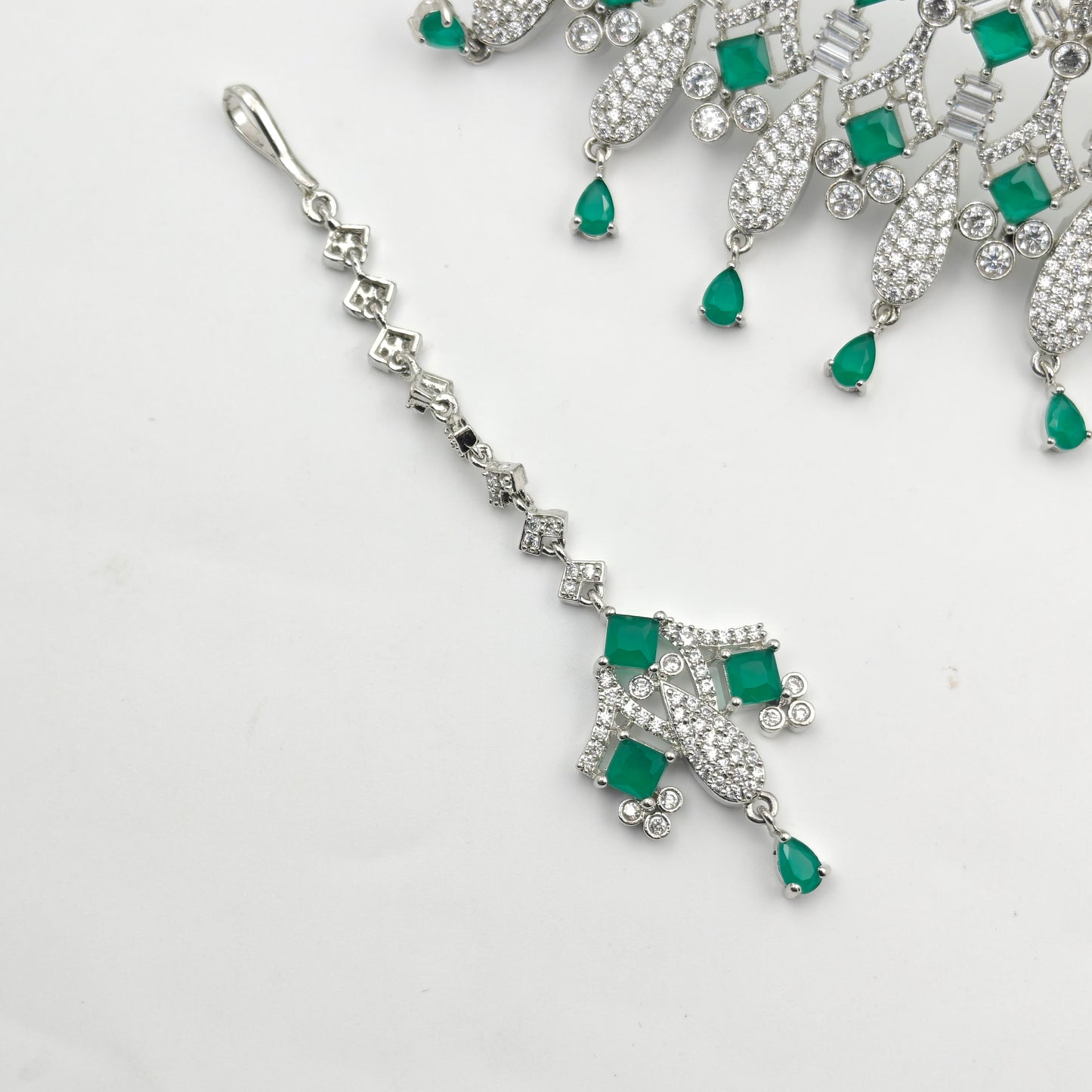 1947 Platinum Mint AC  Choker