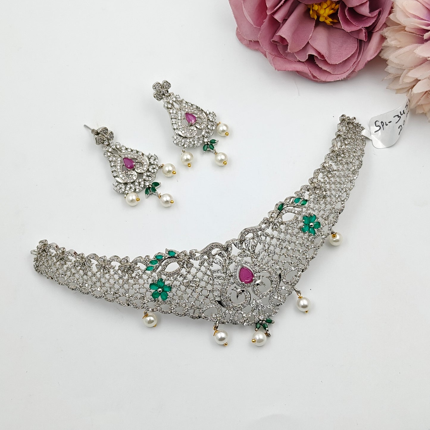 3451 Platinum Choker Multi