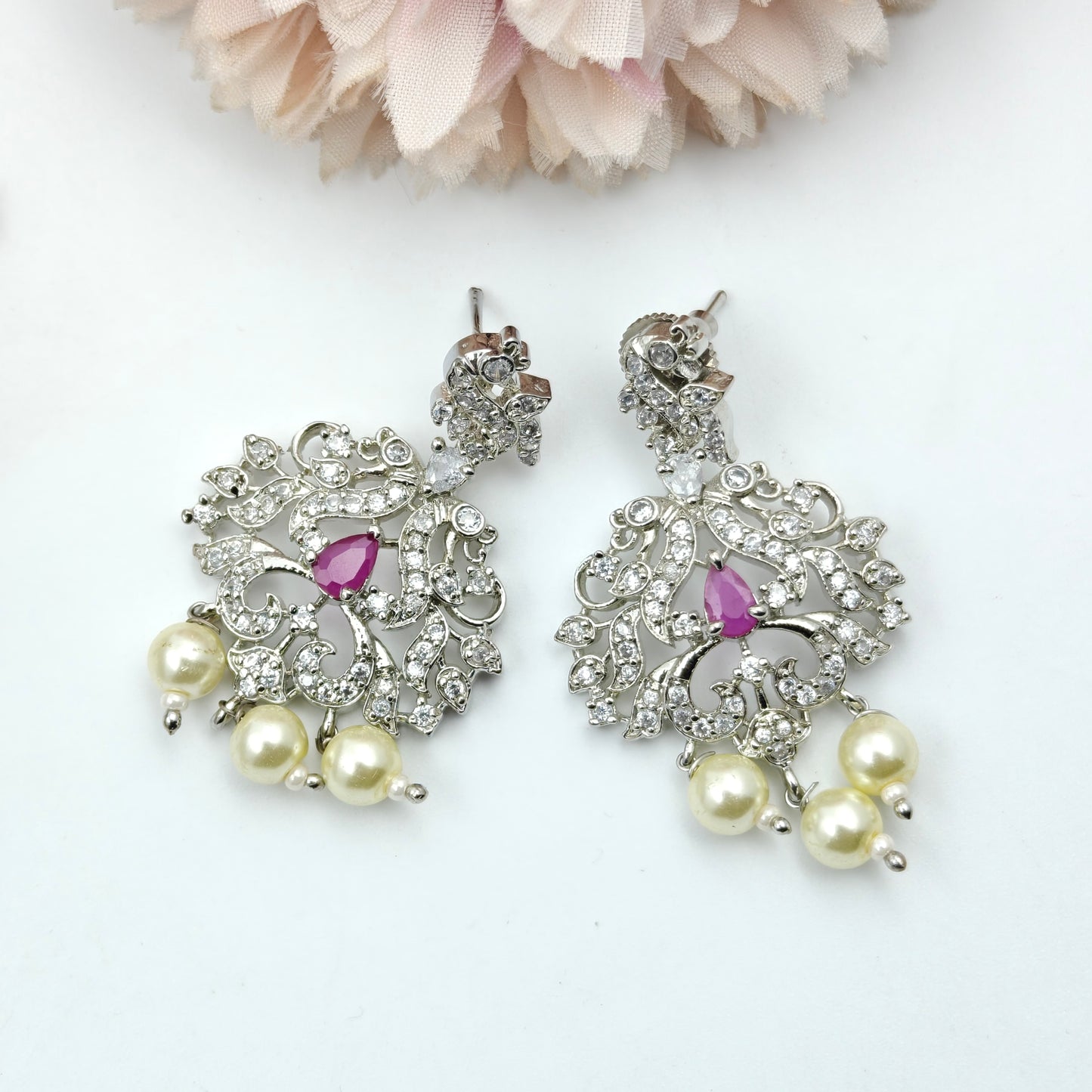 7055 Platinum Choker Pink