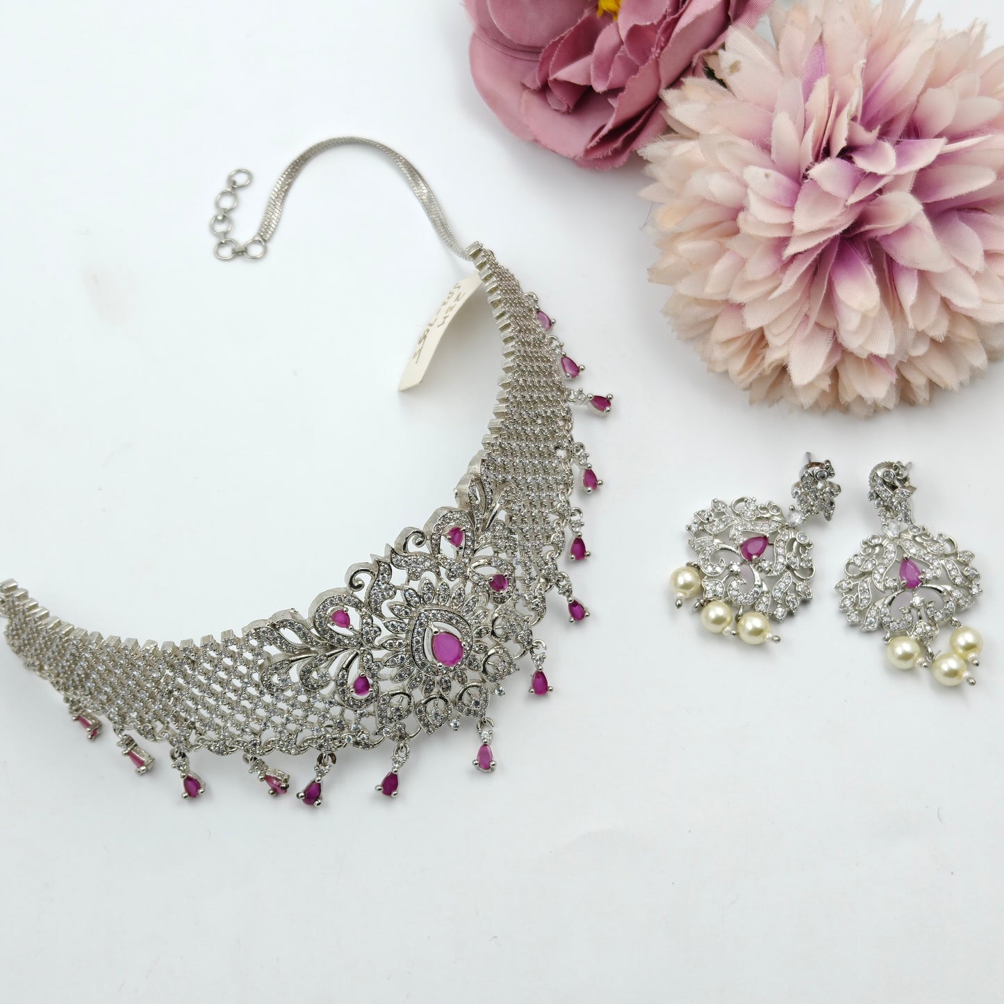 7055 Platinum Choker Pink