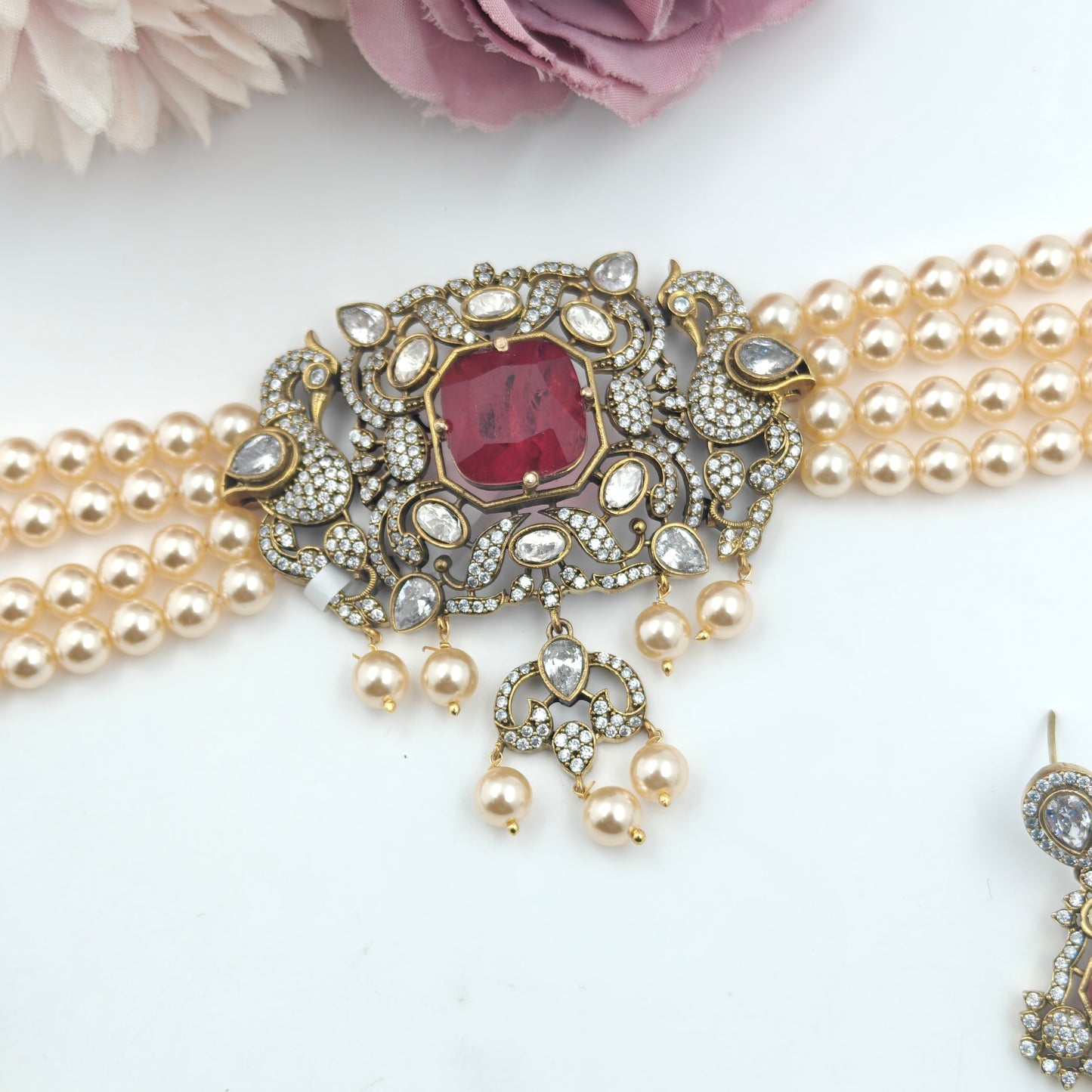 40665 Victorian Ruby atone choker with Swaroski