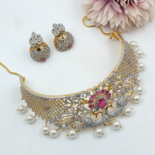 5767 GJ Peacock Choker Red