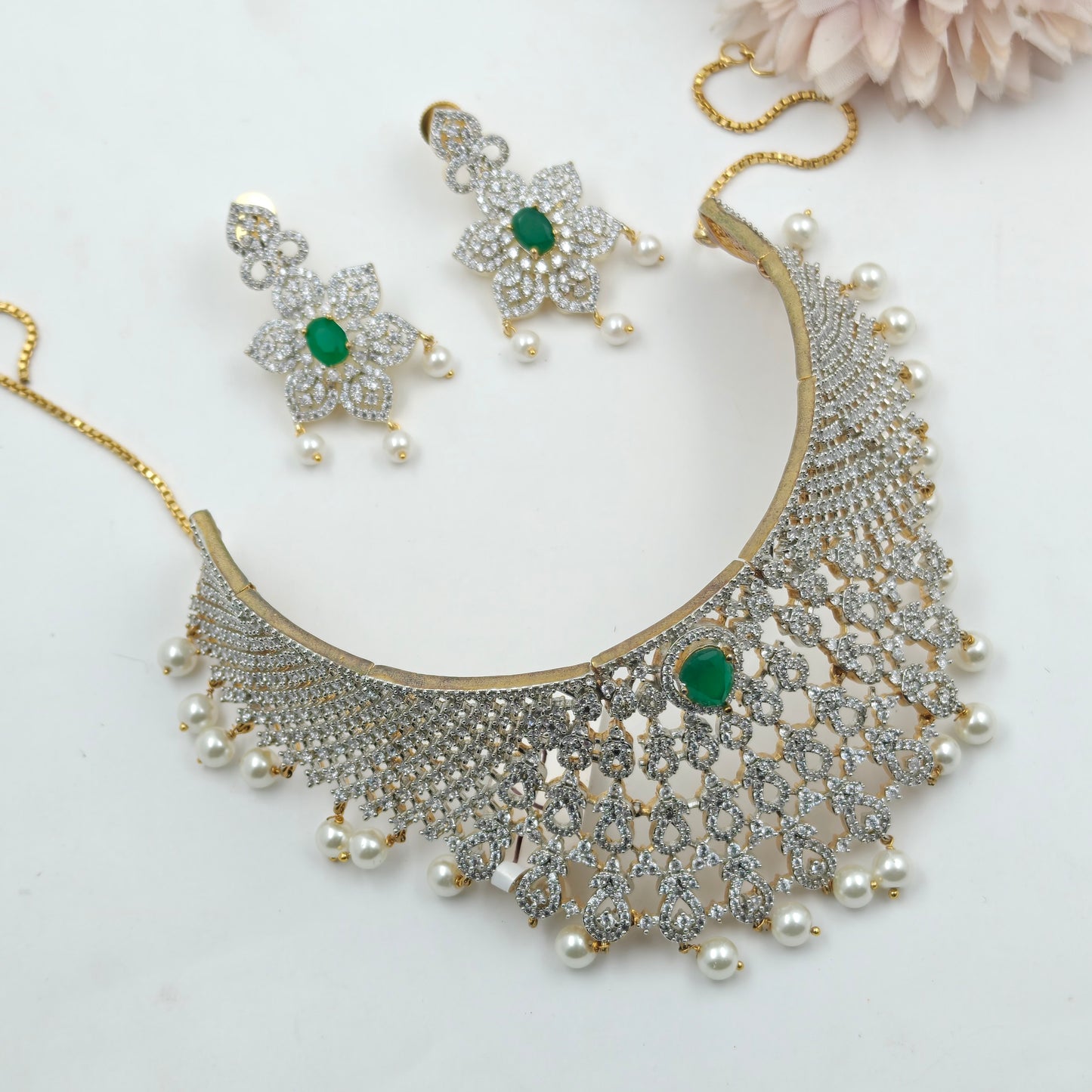 27871  GJ Choker Green