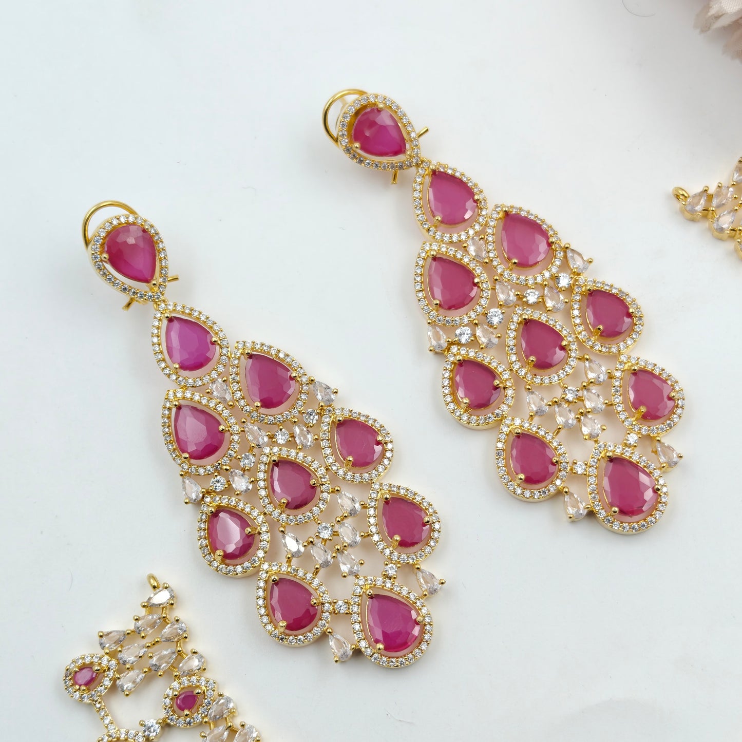 21958 GP Heavy Drops Necklace Pink